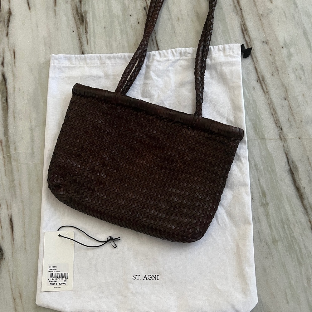 St. Agni Petit Bagu - chocolate